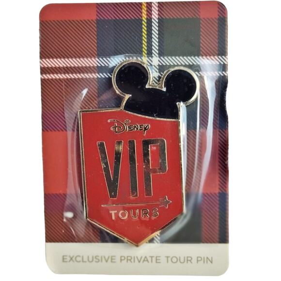 Disney VIP Tour Mickey Ear Hat Pin Red/Black New 2023 NIP - Picture 1 of 7
